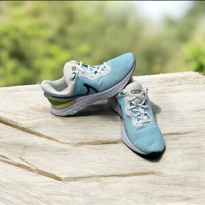 [DD0490-100] Mens Nike React Miler 3 Size 11￼